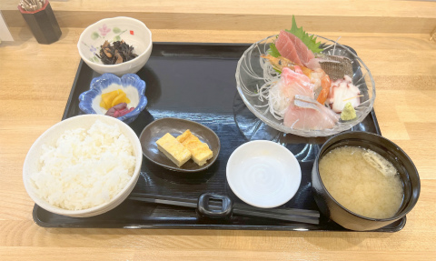 神奈川県横浜市神奈川区浦島町にある海鮮料理のお店「魚河岸料理 浩然の氣」