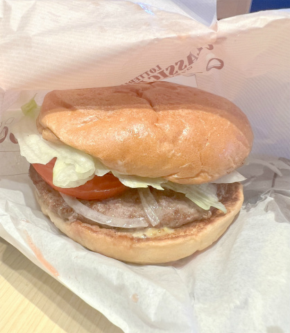 神奈川県横浜市神奈川区新町にあるハンバーガーショップ「LOTTERIA ロッテリア 京急神奈川新町店」