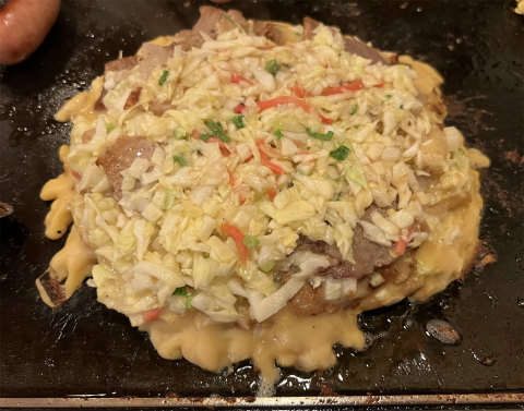 埼玉県和光市丸山台2丁目にあるお好み焼き、もんじゃ焼きの「お好み焼 道とん堀 和光店」上豚玉