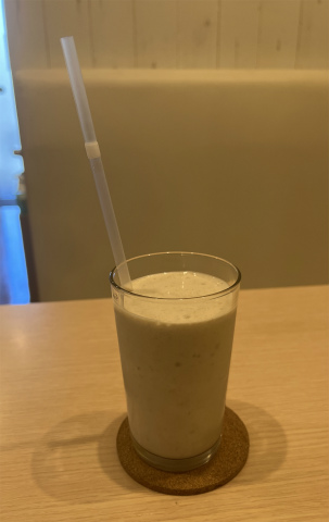 神奈川県横浜市鶴見区生麦1丁目にあるカフェ「カフェ&レンタルスペース happy cafe iitoko(ハッピーカフェ いいトコ) 」 カフェラテ(ICE)