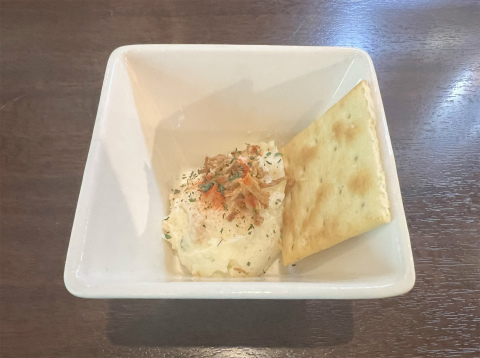 東京都台東区三ノ輪1丁目にある焼鳥店「SUMIBI 串焼 おじゃり 三ノ輪本店」お通し