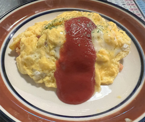 >東京都練馬区栄町にある喫茶店「喫茶 夜汽車(喫茶 ヨギシャ)」オムライス