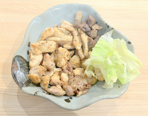 東京都練馬区旭丘1丁目にある鶏料理、居酒屋の「やきとり酒場 鶏no都」ミックス焼き大盛り