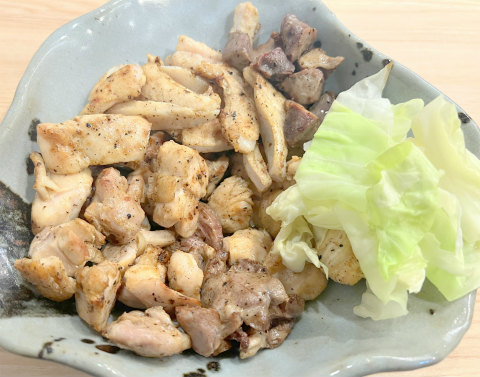 東京都練馬区旭丘1丁目にある鶏料理、居酒屋の「やきとり酒場 鶏no都」ミックス焼き大盛り