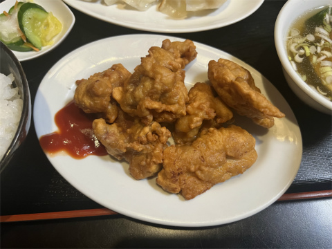 茨城県取手市本郷3丁目にある「中国料理 京華」鶏唐揚げ