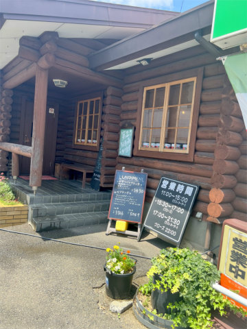 茨城県下妻市本城町1丁目にあるパスタのお店「パスタハウス スパゲティ屋 ポルコロッソ」店舗入口
