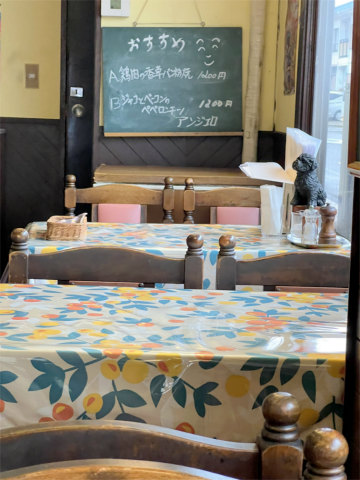 東京都世田谷区瀬田4丁目にあるイタリアンのお店「ANGELO アンジェロ」店内