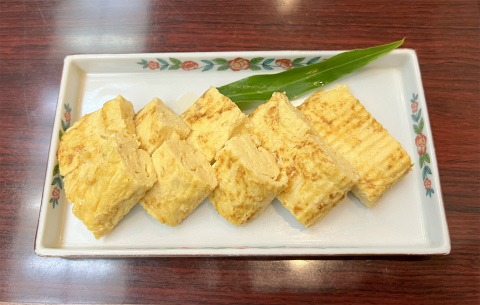 東京都荒川区東尾久2丁目にある和食店「味平」玉子焼き
