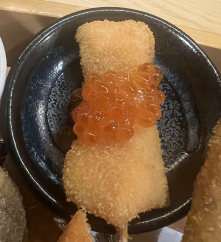 >茨城県筑西市乙にある串揚げのお店「串揚げ三選」おまかせ16本盛り