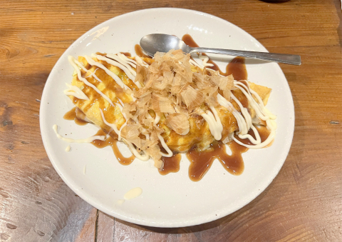 東京都荒川区西日暮里5丁目にある居酒屋、焼鳥、やきとんの「やきとん 居酒屋 のりまる」とんぺい焼き
