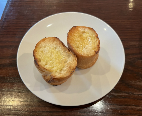 神奈川県川崎市多摩区西生田1丁目にあるイタリアンの「Trattoria Sol Levante トラットリア ソル レヴァンテ」パン