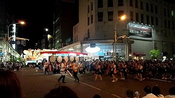20120803_201708__model3gp_000069013