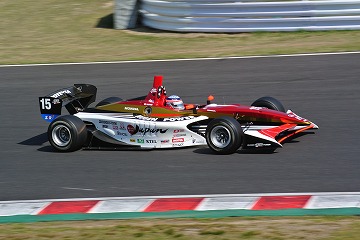 20130413_141728_nikon_1_j1