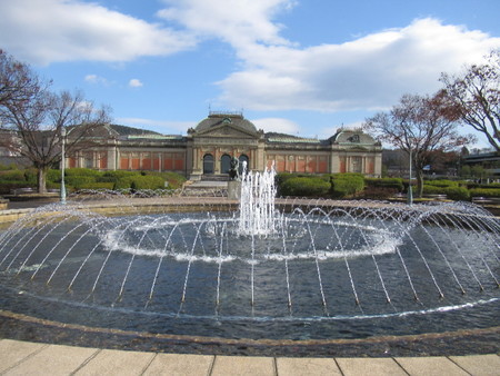 京都国立博物館