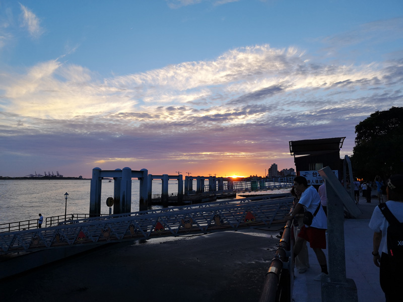 f:id:morje:20190612182156j:plain f:id:morje:20190612182156j:plain