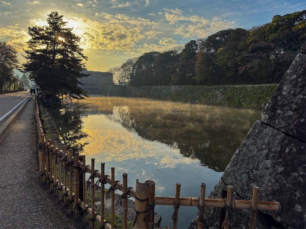 f:id:morningbuzz:20251213205923j:image f:id:morningbuzz:20251213205923j:image