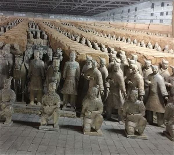 17世紀 名銘 康熙 雍正 】9点セット諸葛孔明 関羽 英雄紋 茶器 展示台