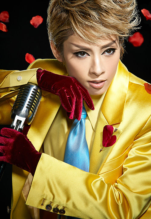 望海風斗/MEGA LIVE TOUR Now!Zoom Me!!ブルーレイ Amazon.co.jp: 望海風斗MEGA LIVE TOUR『NOW! ZOOM ME