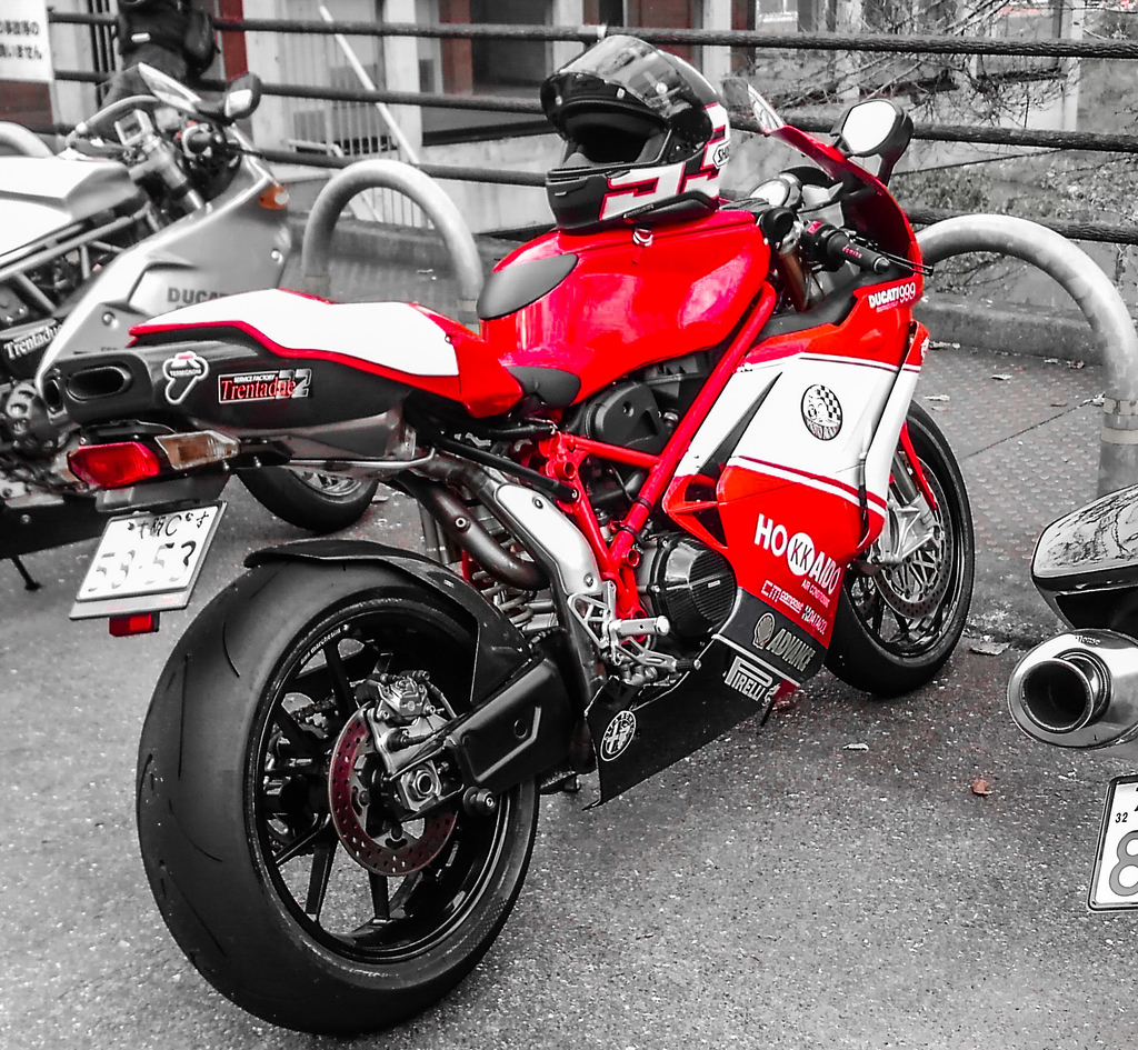 999sからの洗礼 Moto Roo Track Days
