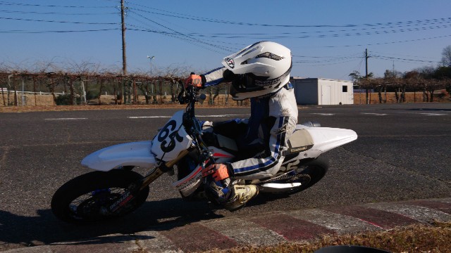 f:id:moto1works:20201211222102j:image