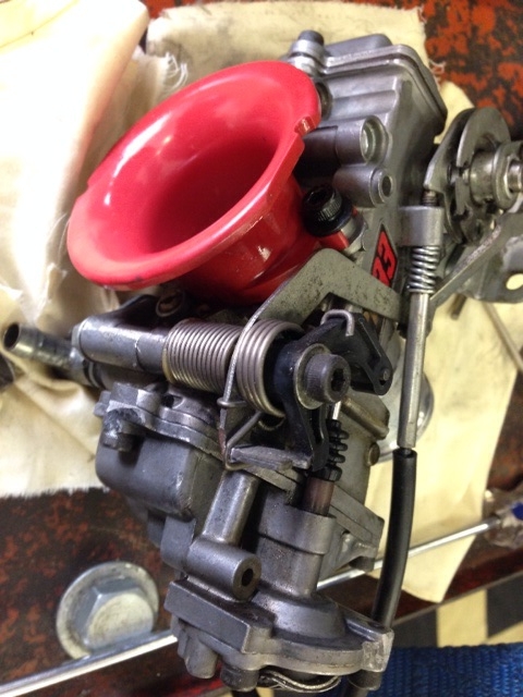CB400SF NC31 FCRキャブレター（CB400SF用FCR33キャブレターが