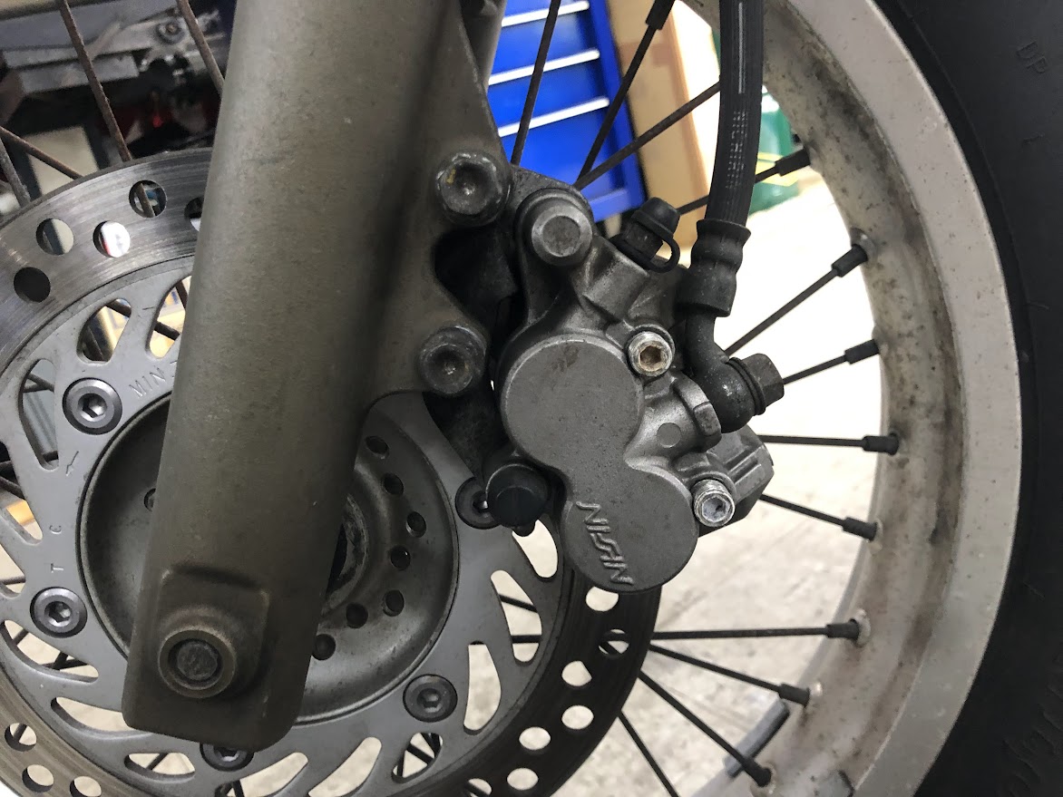 FTR223 (FBキャリパーOH) - moto shop TG's diary