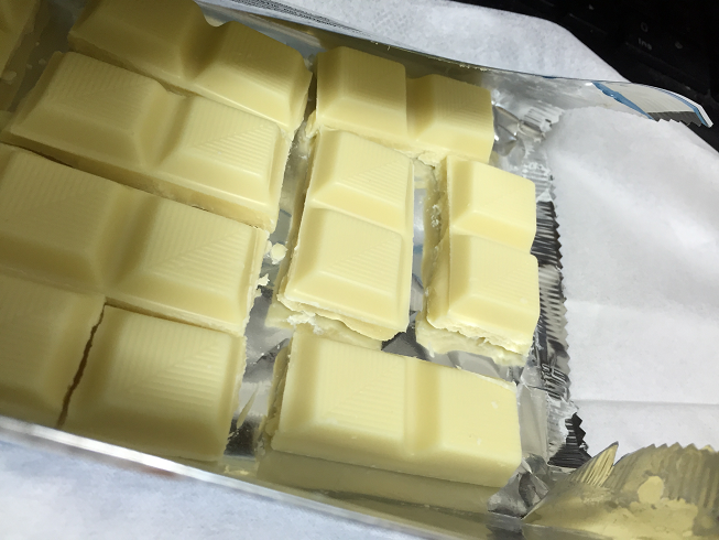 ホワイトチョコは無慈悲なお菓子の女王 元アベンジャーのcoj