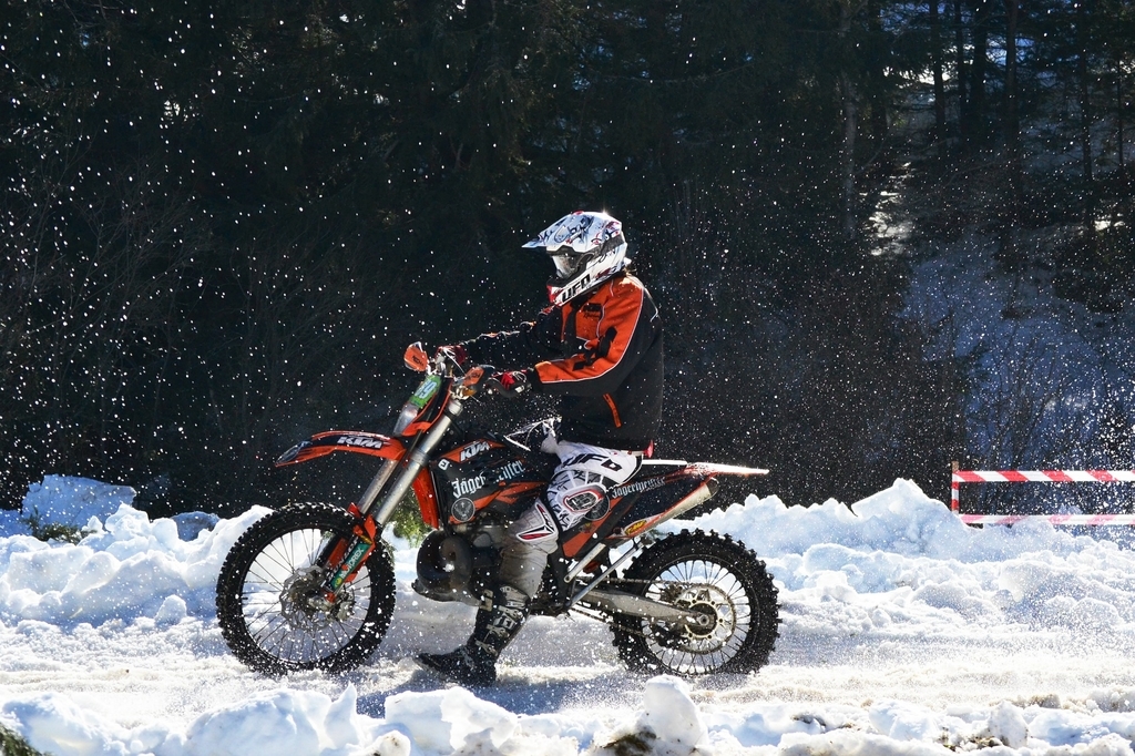 f:id:motocamp:20181215231144j:plain f:id:motocamp:20181215231144j:plain