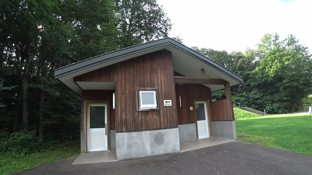 航空公園キャンプ場