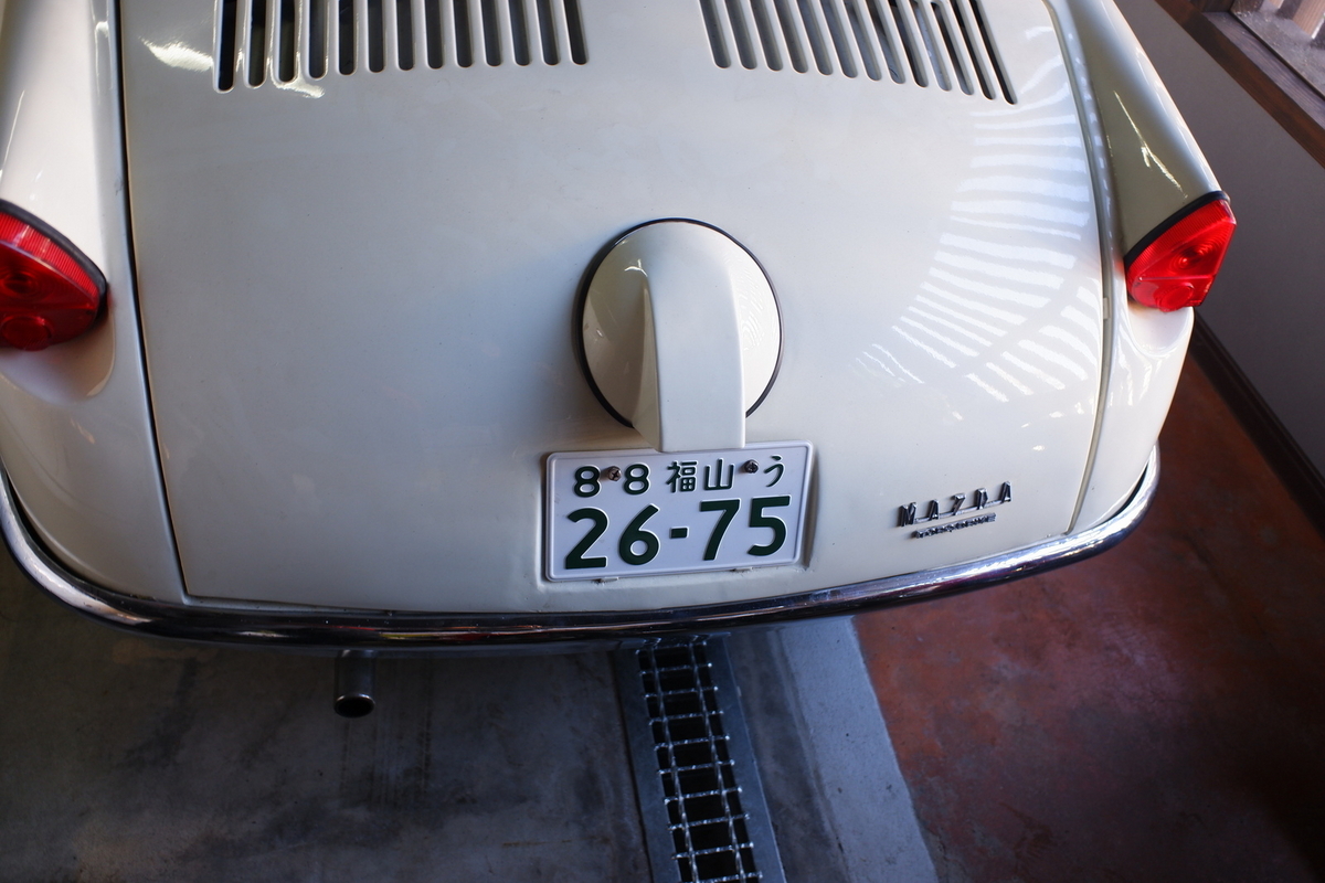 やまだ YAMADAYA GARAGE 名車 旧車 マツダ コスモスポーツ ロータリーエンジン