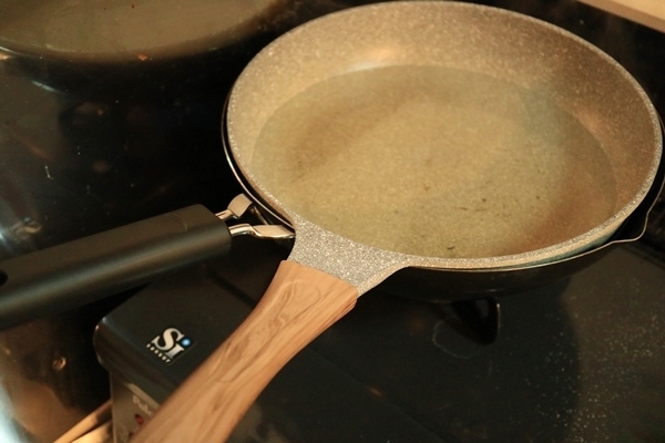 f:id:motohj:20180412090659j:plain f:id:motohj:20180412090659j:plain