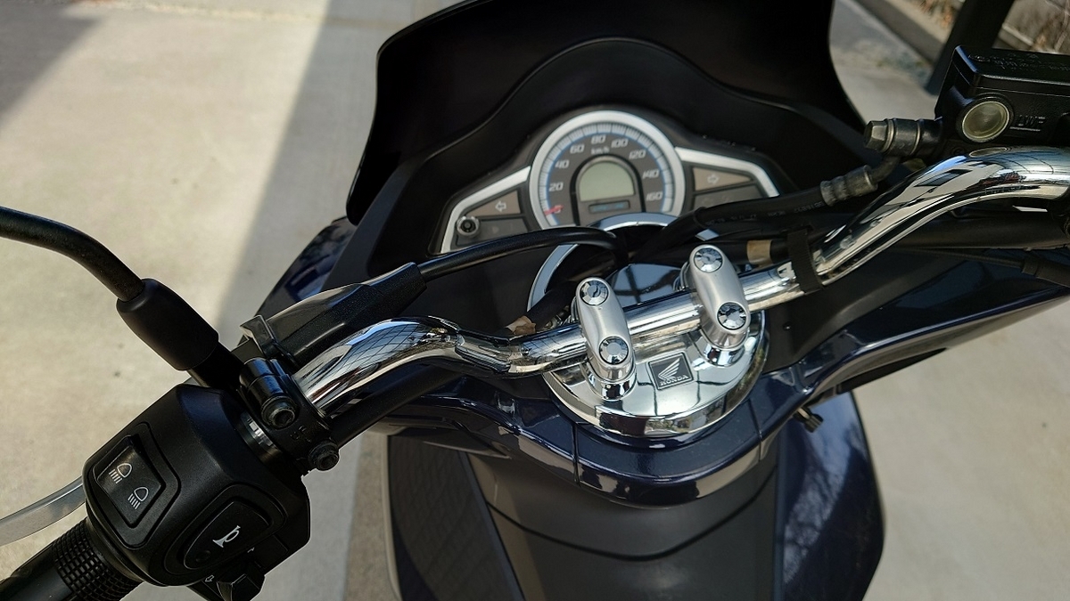 PCX(JF56)を引き取りしてきました。 - バッテン堂 ～XSR900との日々～