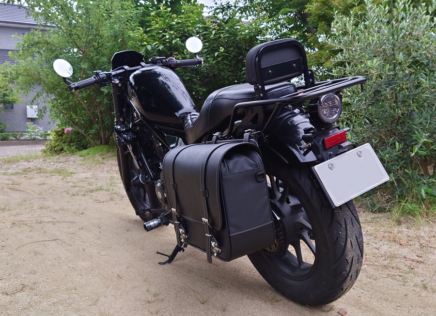ヘンリービギンズの「DHS-32」 - バッテン堂 ～XSR900との日々～