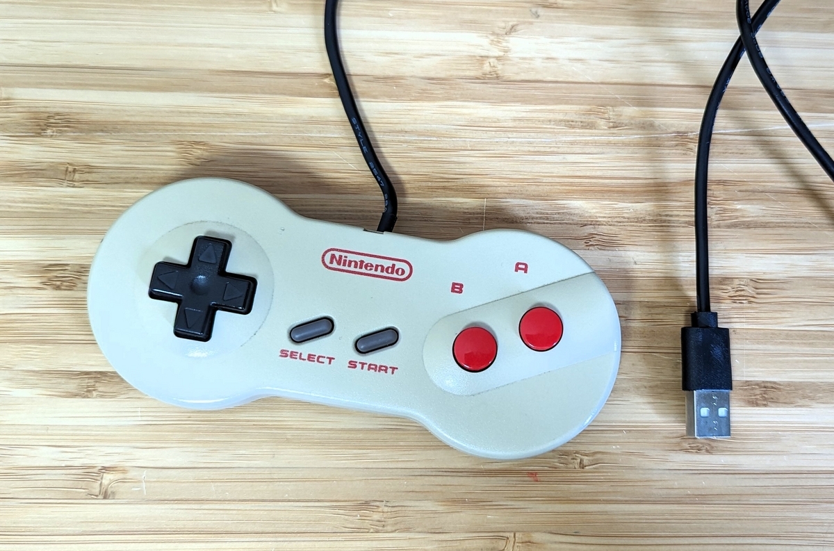 いたく ジャンク ニューファミコン本体 コントローラー ソフト7本 