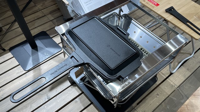 （Sakado Express） TAKIBIサンド スキレット 楽天市場】【SALE 30%OFF】スノーピーク タキビサンドスキレット