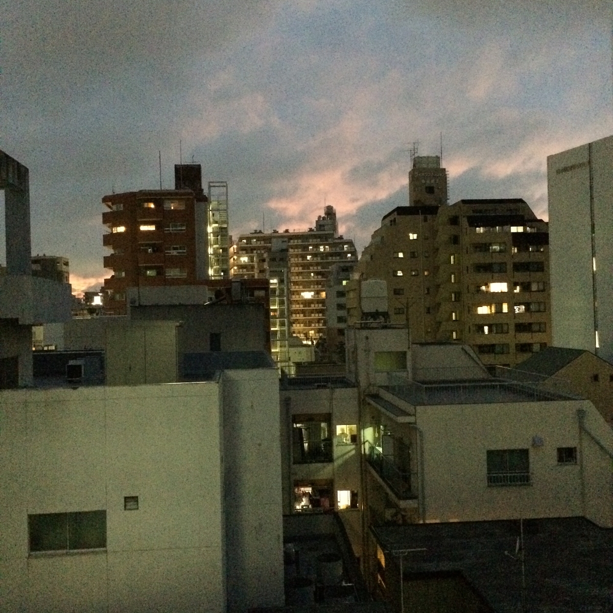 f:id:mp87:20211214214946j:plain
