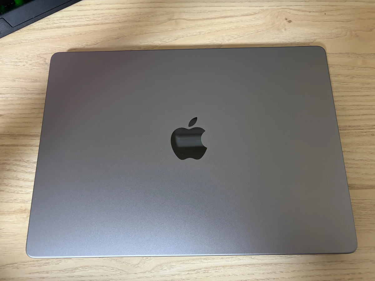 中古M1 Pro MacBook Pro 32GBを開封｜Qualit Bランク品の状態