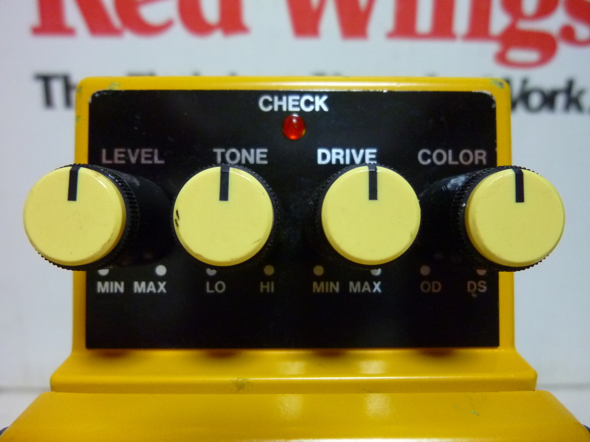 BOSS TR-2 & OS-2 エフェクターセット BOSS TR-2 Tremolo＆OS-2 OverDrive/Distortion - 赤い羽BLOG
