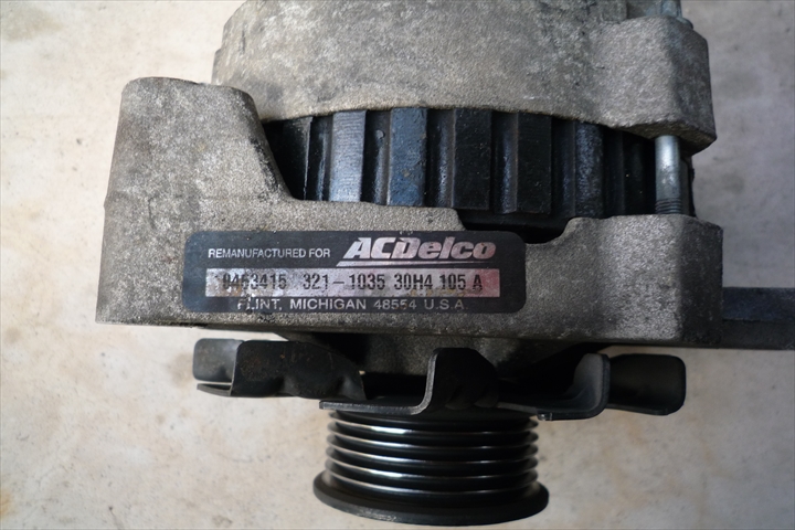 C1500 オルタネーター交換 - シボレーC1500とビューエルX1