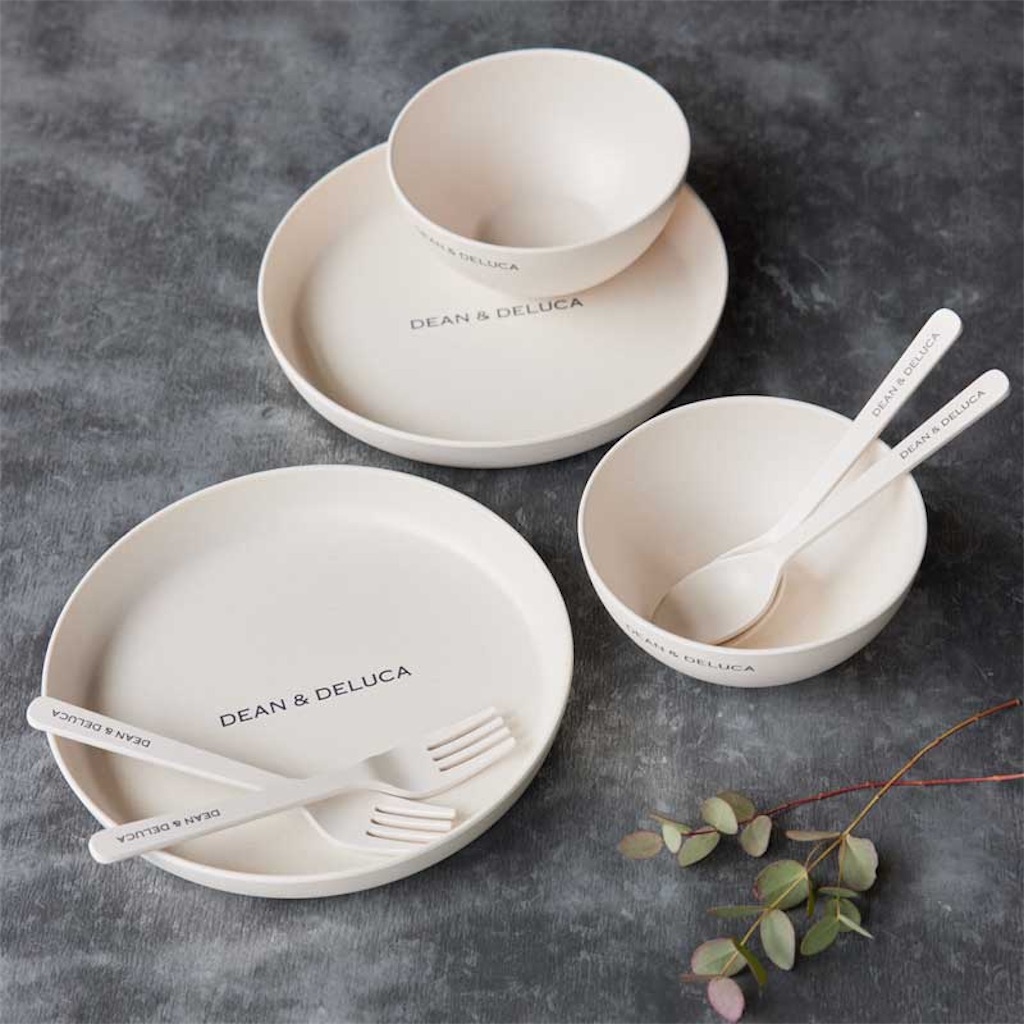 GLOW8月号の付録はディーンアンドデルーカのプレートとボウル【雑誌