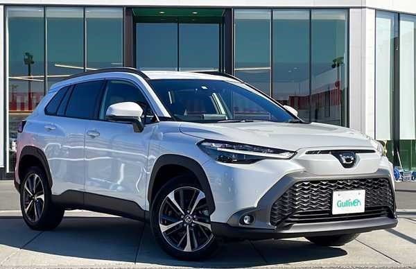 トヨタ「カローラクロス」