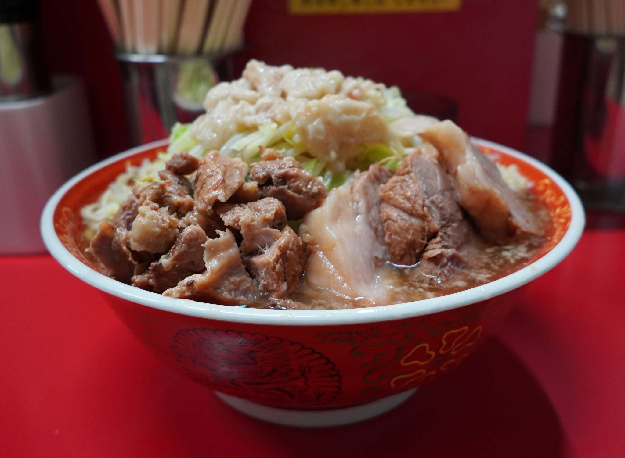 ラーメン二郎 上野毛店 - 2025年上野毛初め。麺カタメ検証。キャベツ