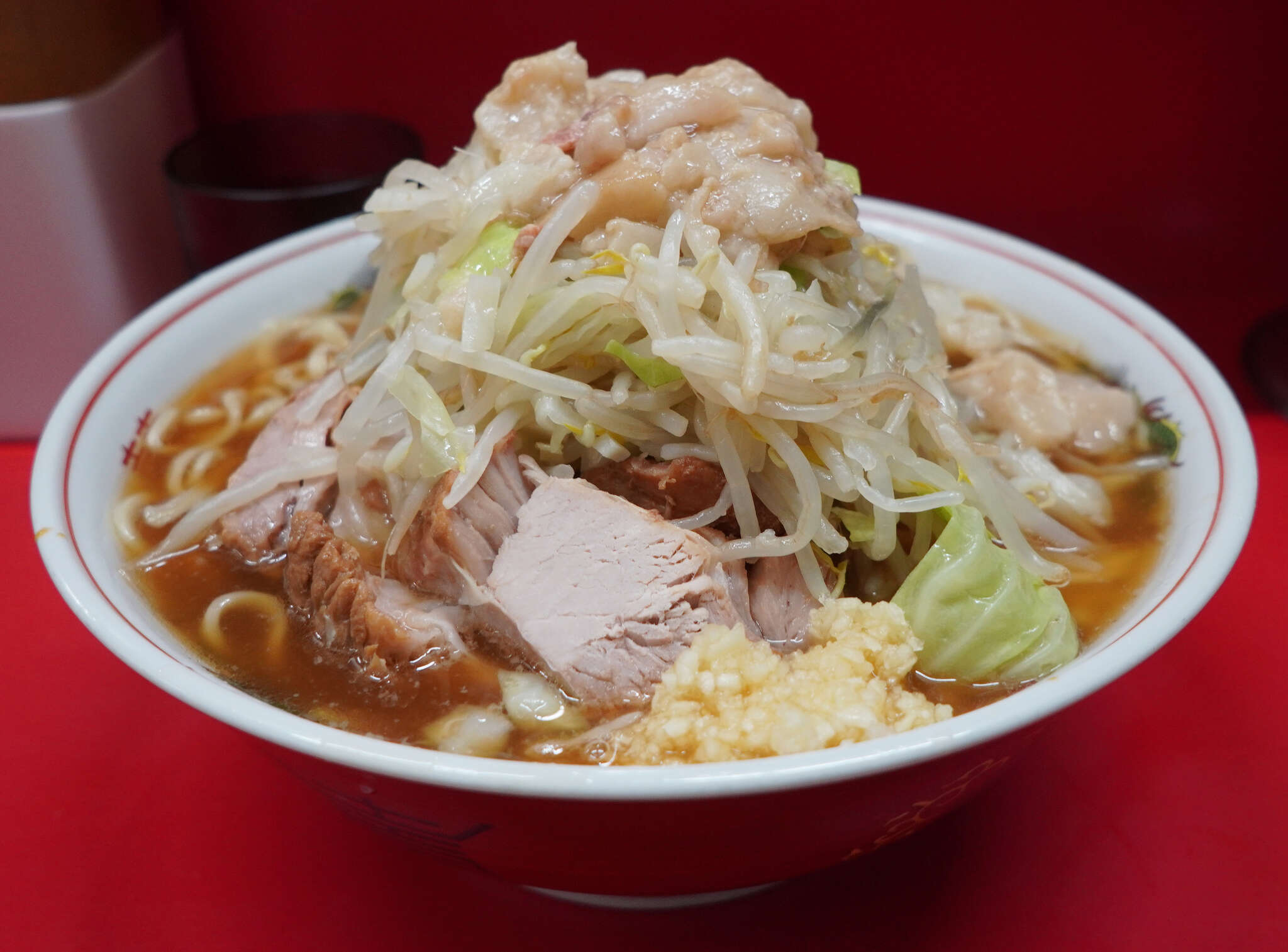 ラーメン二郎 上野毛店 - 規定のカタメよりも長茹での不慮のレア仕様