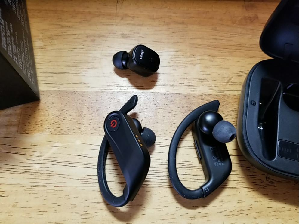 ランニング用に耳掛け式のワイヤレスイヤホンを買った - MSX3メモ