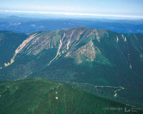 早池峰山