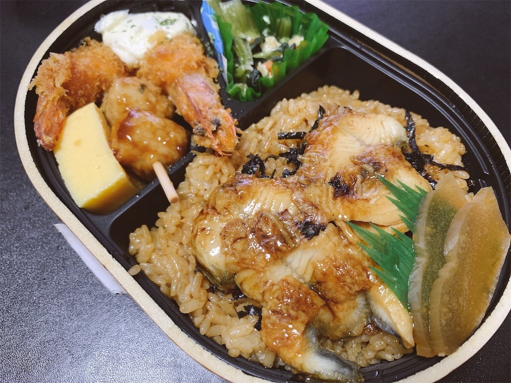 上野駅でお弁当 Policy Of Truth