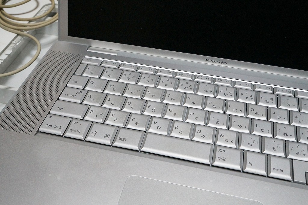 Macbook Pro (Early 2006)をLinux化した作業メモ - 堺風の頭部