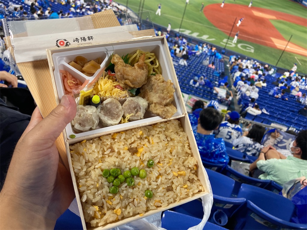 4/22(金) 巨人×横浜 外野指定席ライトF16応援団真下☆2~4連可