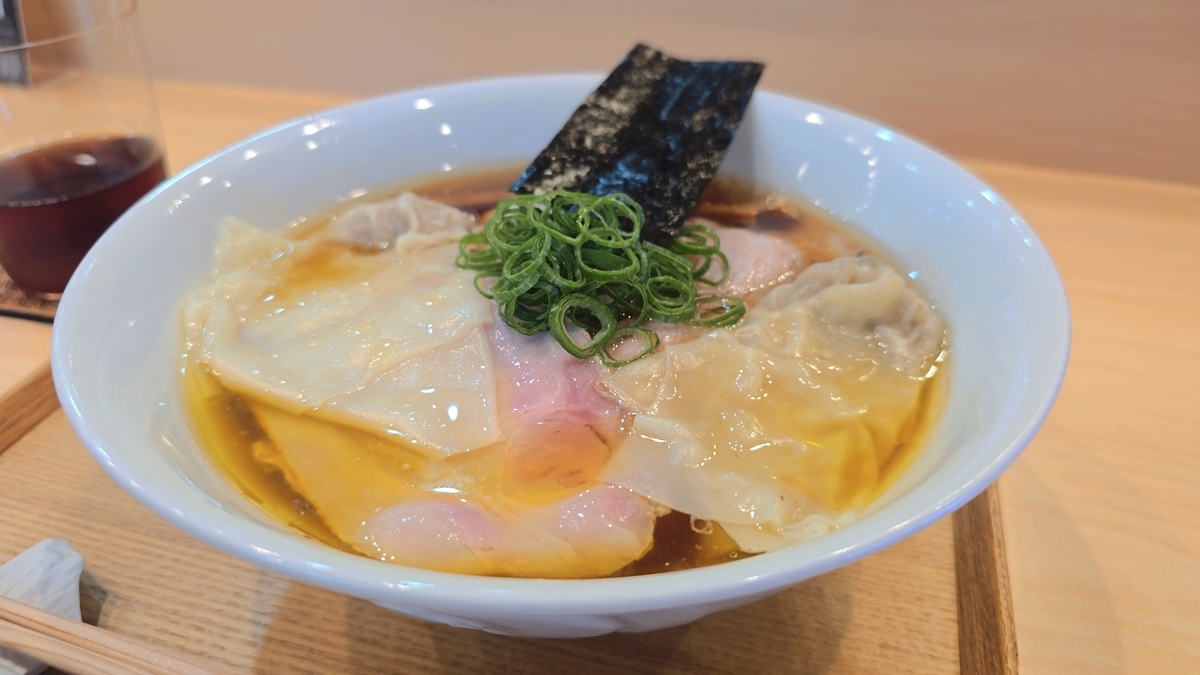 飯田商店 醤油らぁ麺