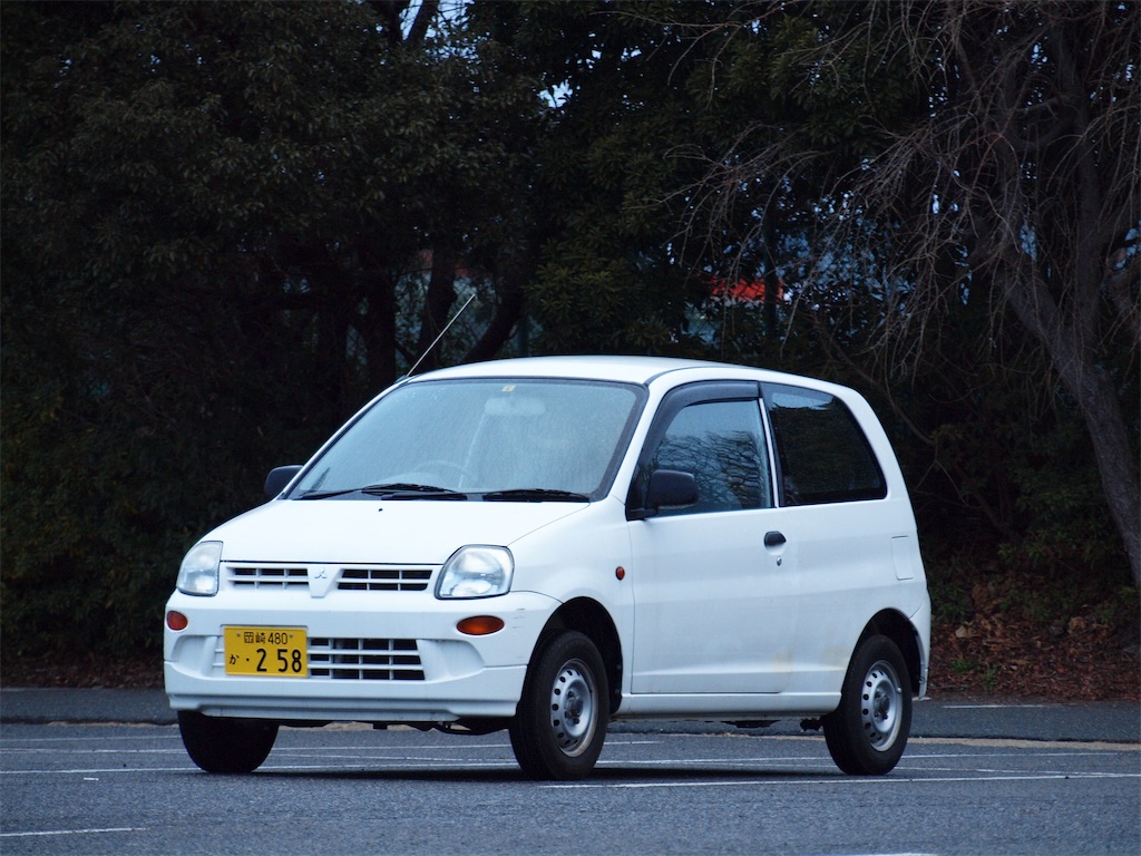 ミニカ納車1年記念記事 - 三度の飯より淫魔像